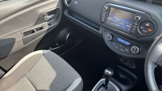 Toyota Yaris 1.5 Hybrid Y20 5dr CVT [Bi-tone] Hybrid Hatchback